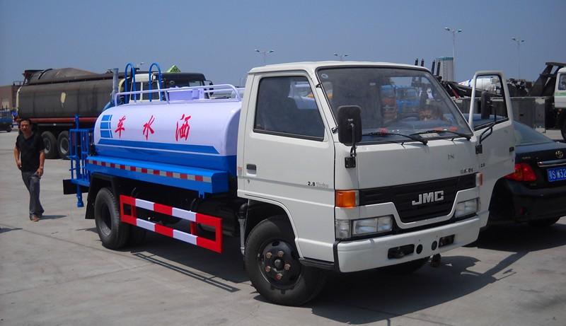 全國銷售最好的灑水車在哪里？揭秘專用汽車銷售熱門產地